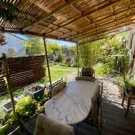 Le Yin Et Yang Du Jardin Cache Apartment